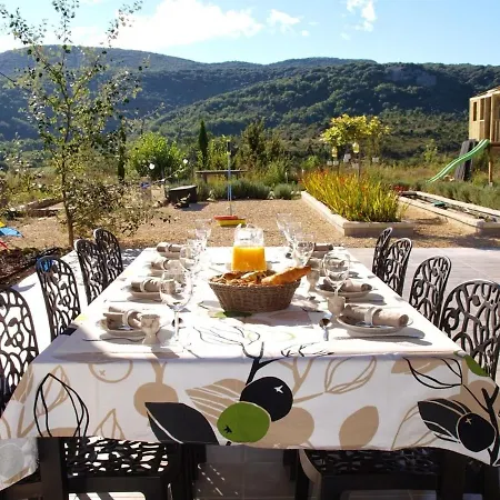 Lavish House In Ardeche With Shared Pool Villa *