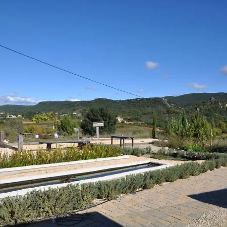 Lavish House In Ardeche With Shared Pool Grospierres