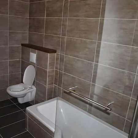Lavish House In Ardeche With Shared Pool * Grospierres