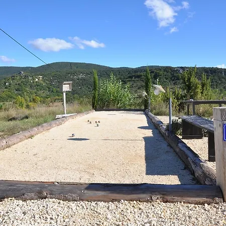 Lavish House In Ardeche With Shared Pool Grospierres